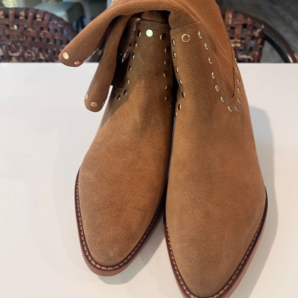 Coach Brown Suede studded boots - Picture 2 of 6